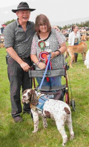 Henry along with Martin Clues and his owner Julie Barrett.