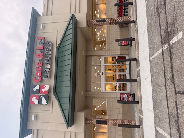 Two Reasons to Celebrate: A Grand Opening & 38 Years of Loving Pets